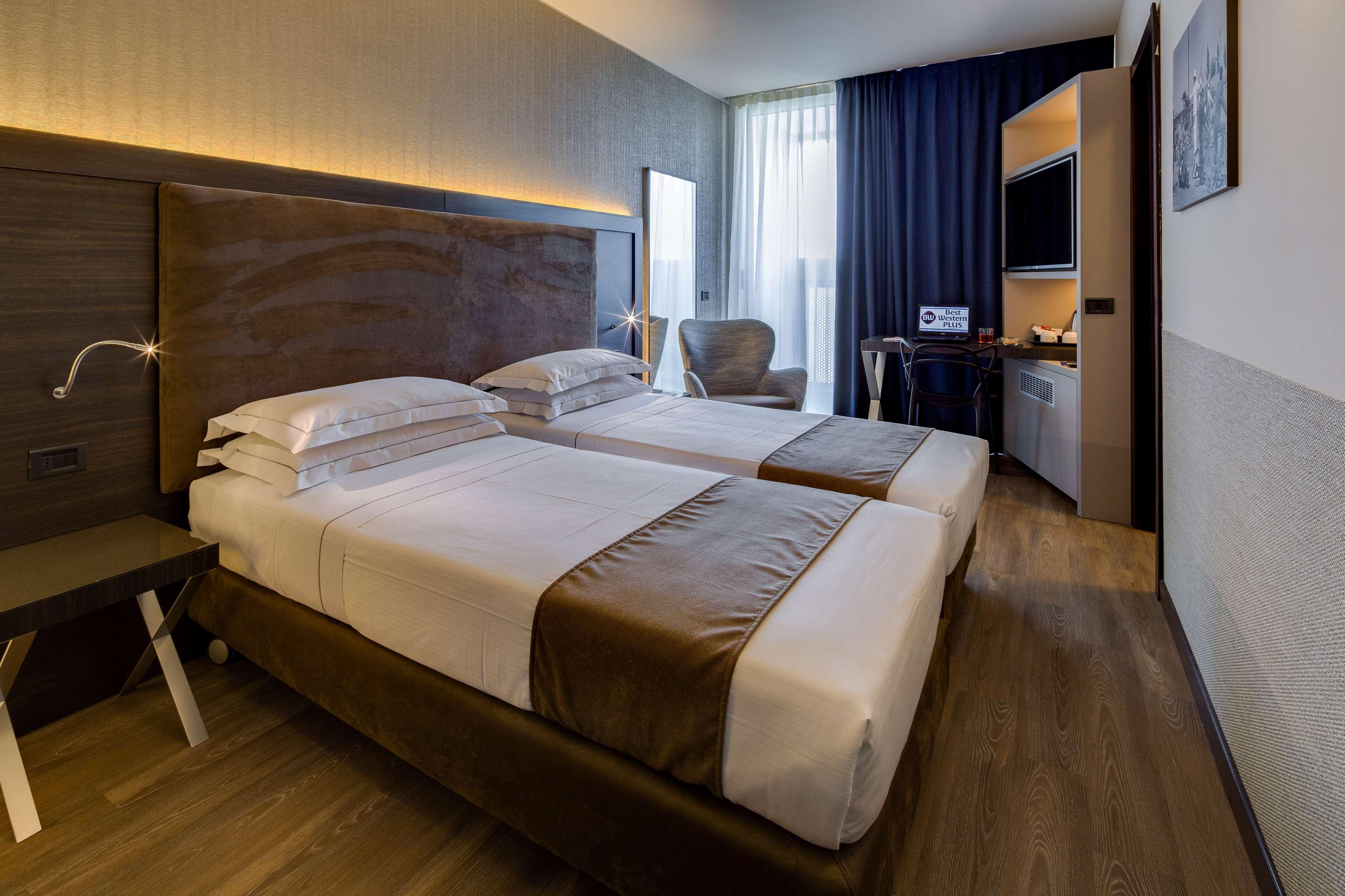 Best Western Plus Hotel Farnese ปาร์มา ภายนอก รูปภาพ