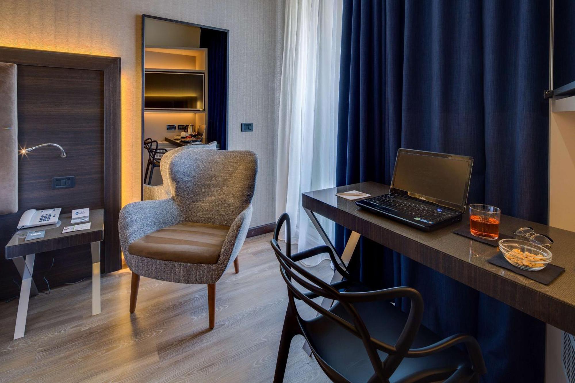 Best Western Plus Hotel Farnese ปาร์มา ภายนอก รูปภาพ