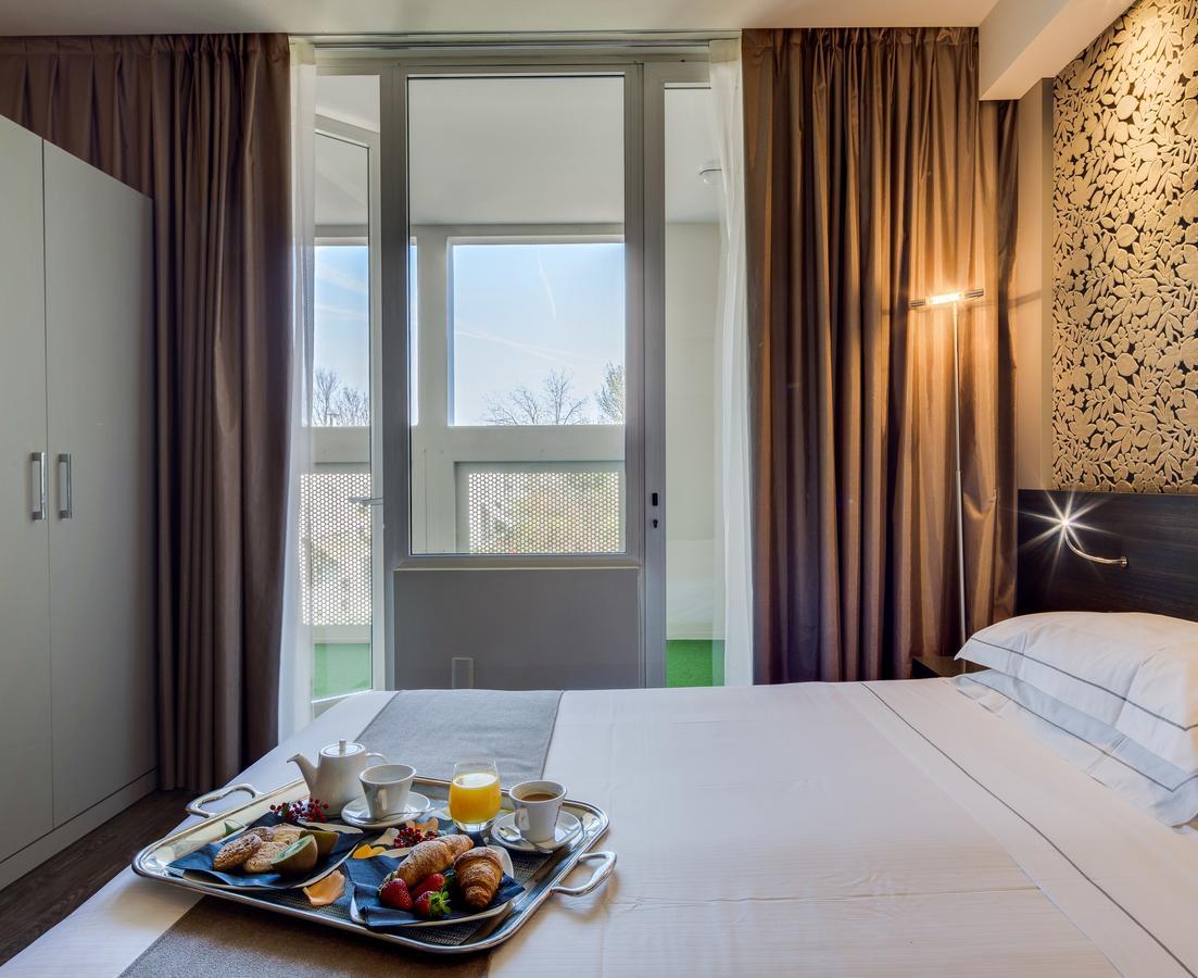 Best Western Plus Hotel Farnese ปาร์มา ภายนอก รูปภาพ