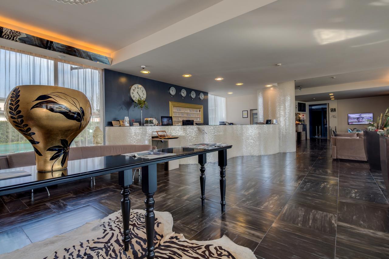 Best Western Plus Hotel Farnese ปาร์มา ภายนอก รูปภาพ